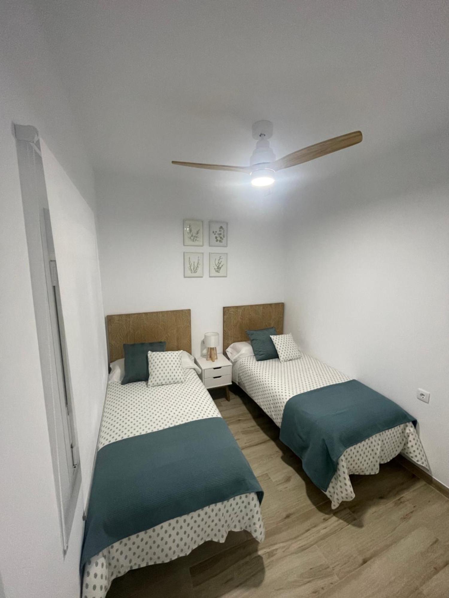 Apartamento Vitelio Καρμόνα Εξωτερικό φωτογραφία