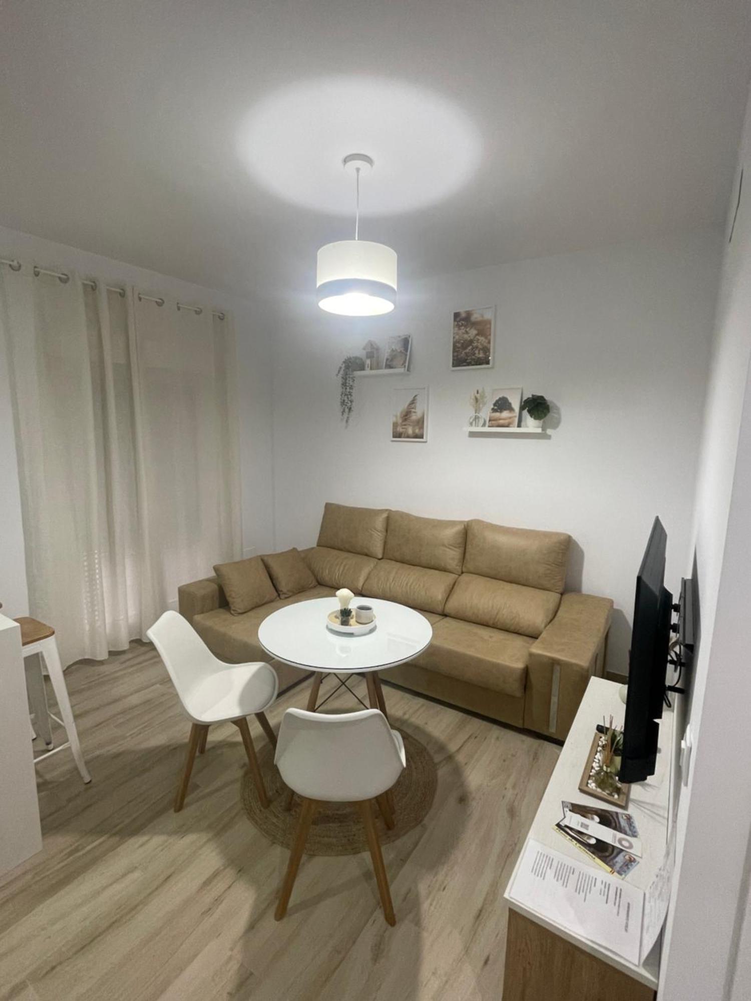 Apartamento Vitelio Καρμόνα Εξωτερικό φωτογραφία
