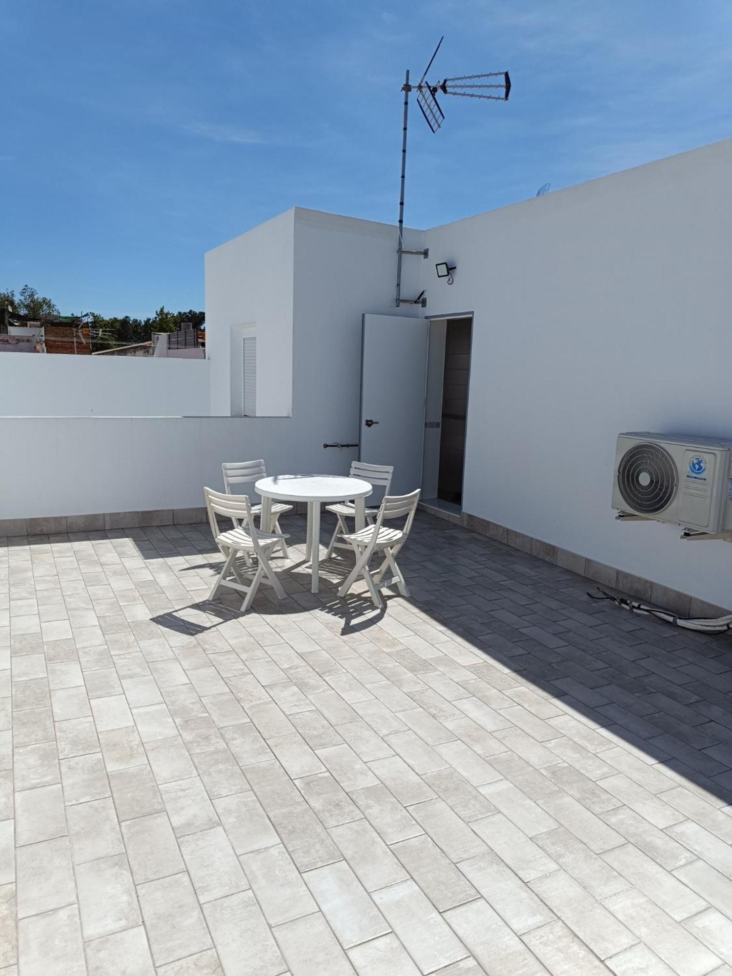 Apartamento Vitelio Καρμόνα Εξωτερικό φωτογραφία