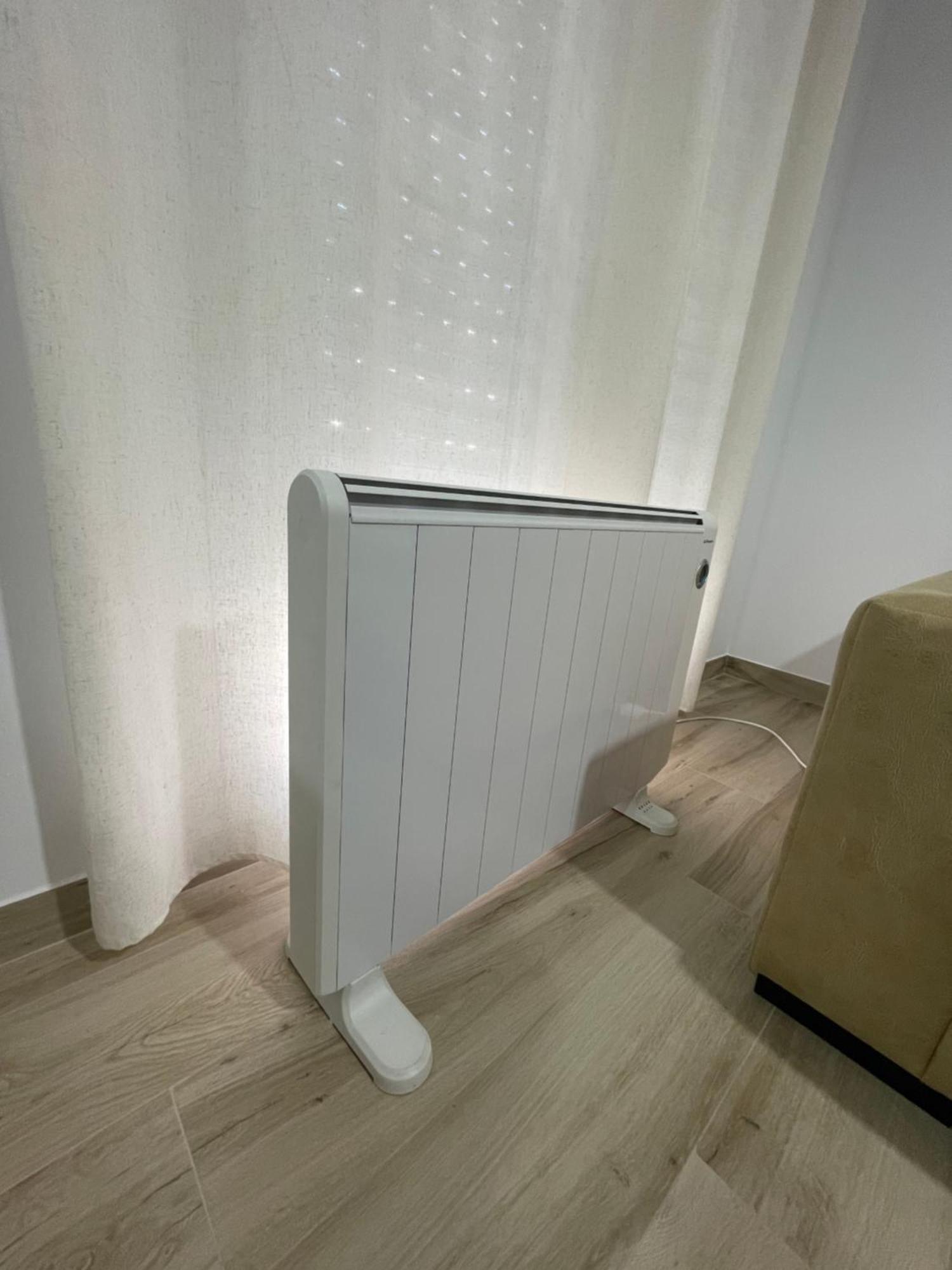 Apartamento Vitelio Καρμόνα Εξωτερικό φωτογραφία