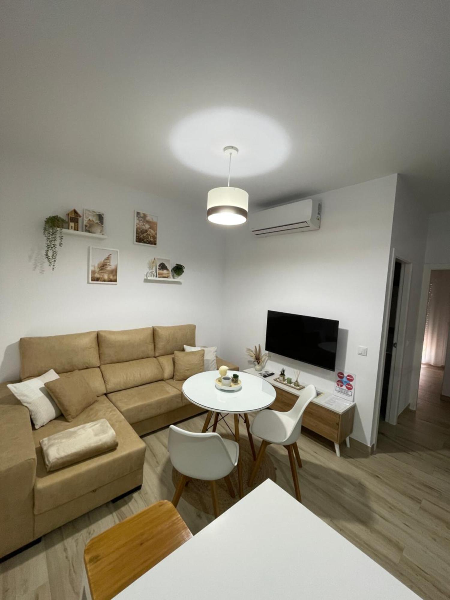 Apartamento Vitelio Καρμόνα Εξωτερικό φωτογραφία